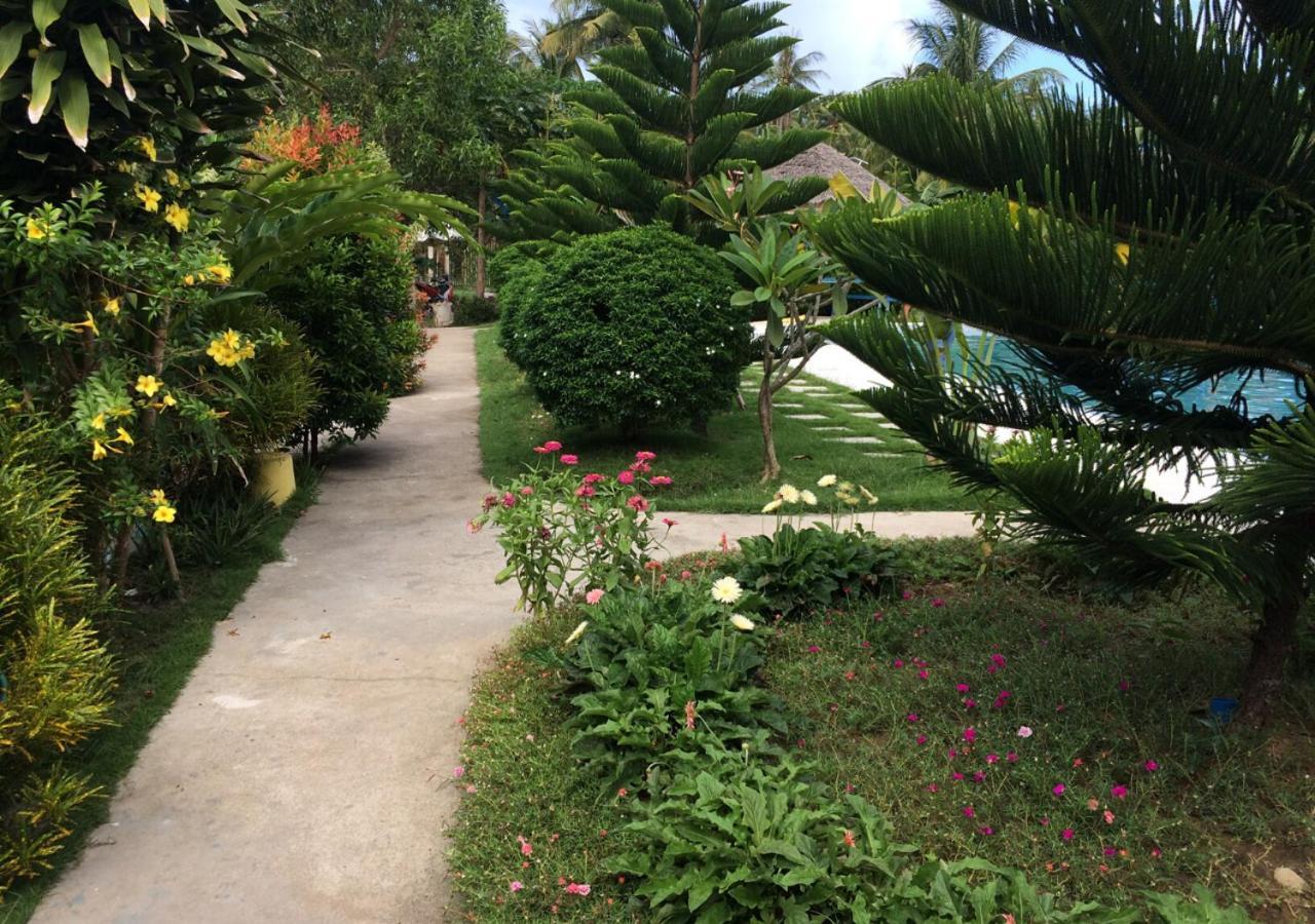 Sweetwater Resort Zamboanguita  Buitenkant foto